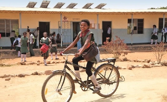 Die Landpartie: Hintergrund: Wie Fährräder Leben verändern